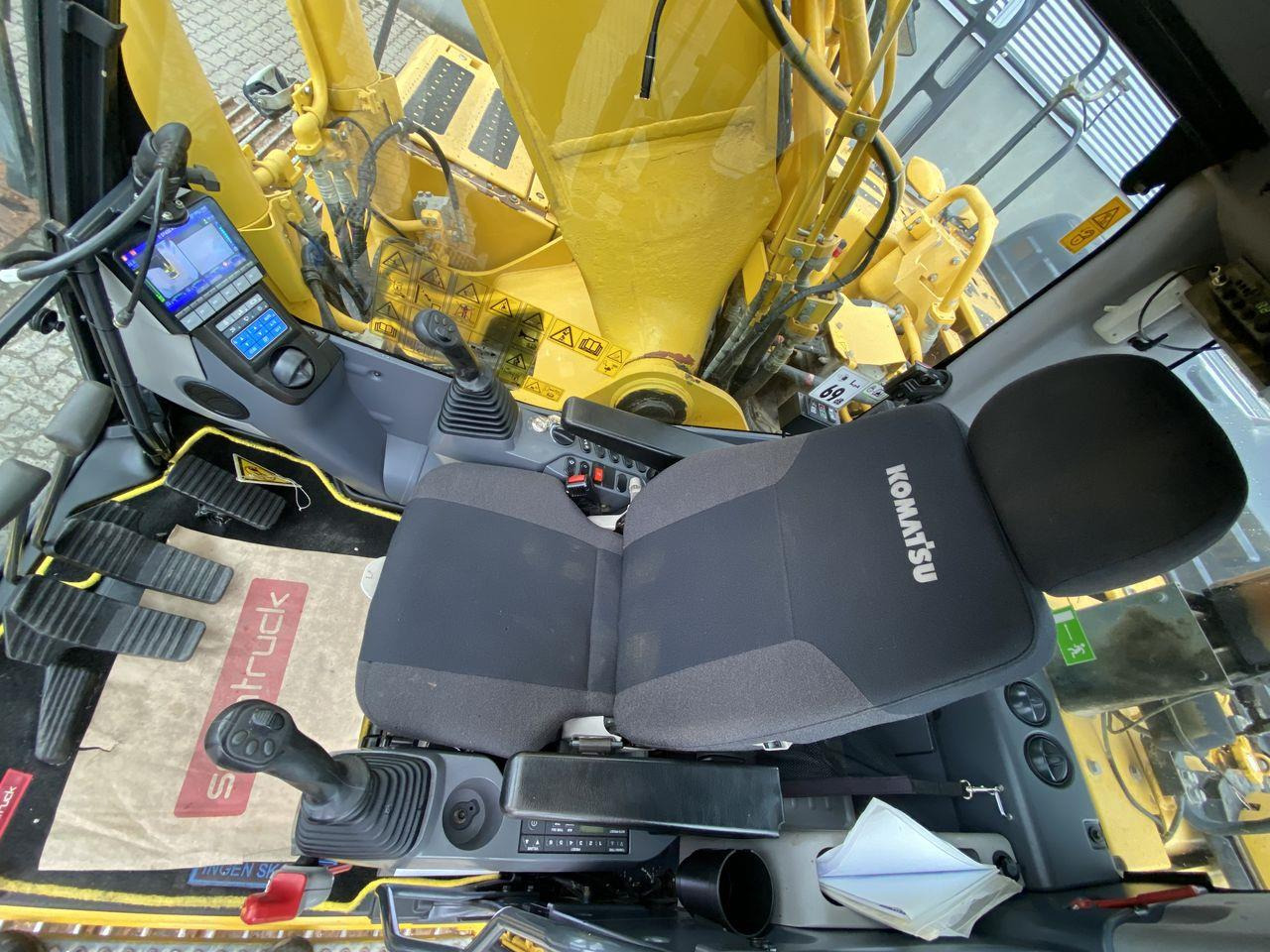Bæltegravemaskine Komatsu HB365LC-3