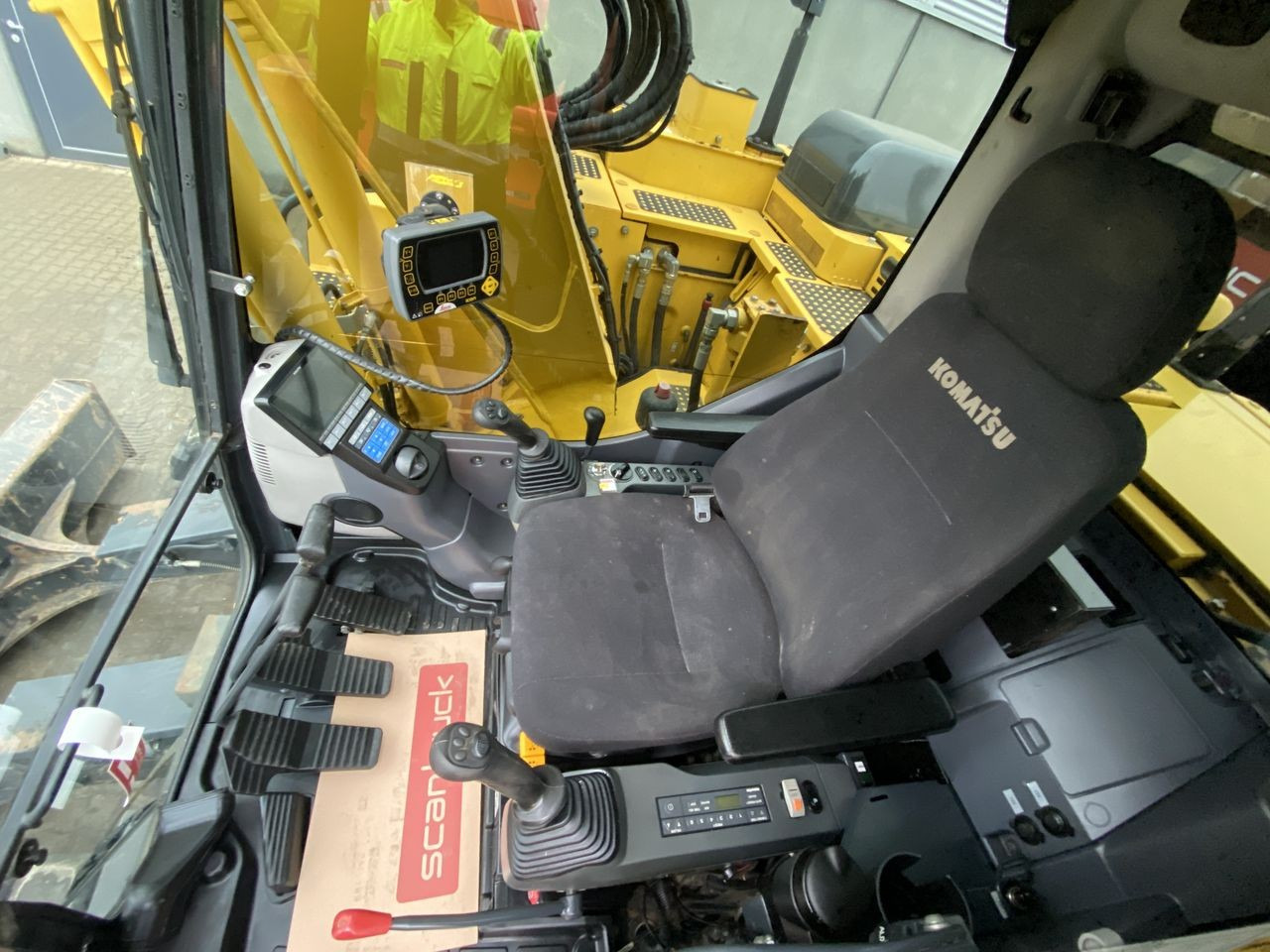 Bæltegravemaskine Komatsu PC138US-11