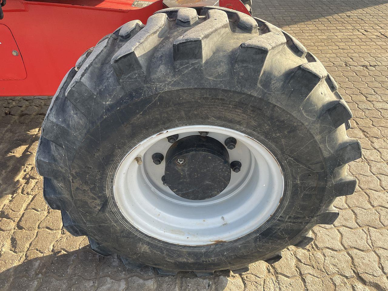 Bomlift Manitou 160ATJ+ RC