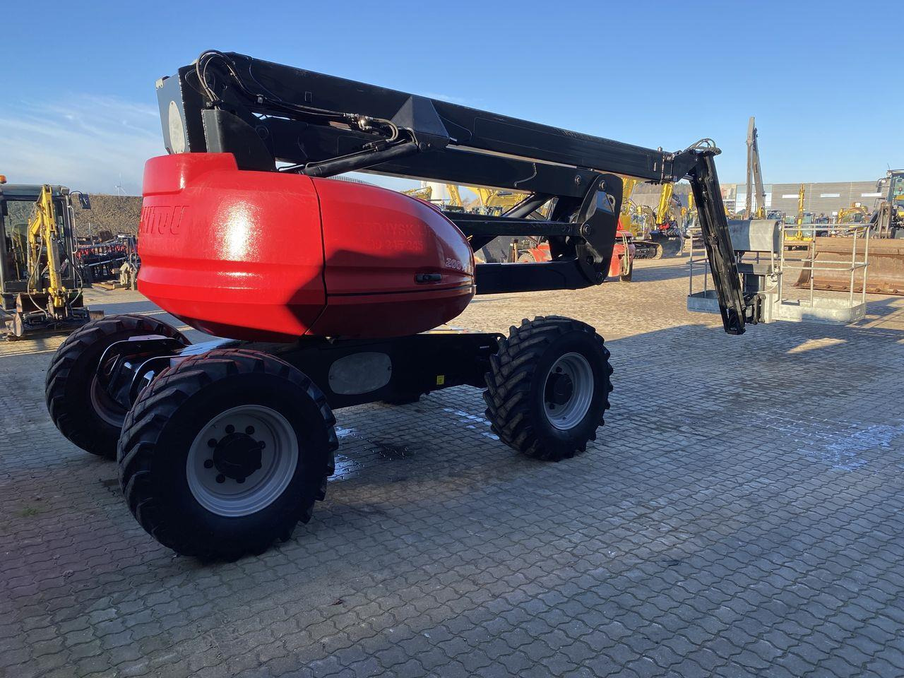 Bomlift Manitou 200ATJ RC