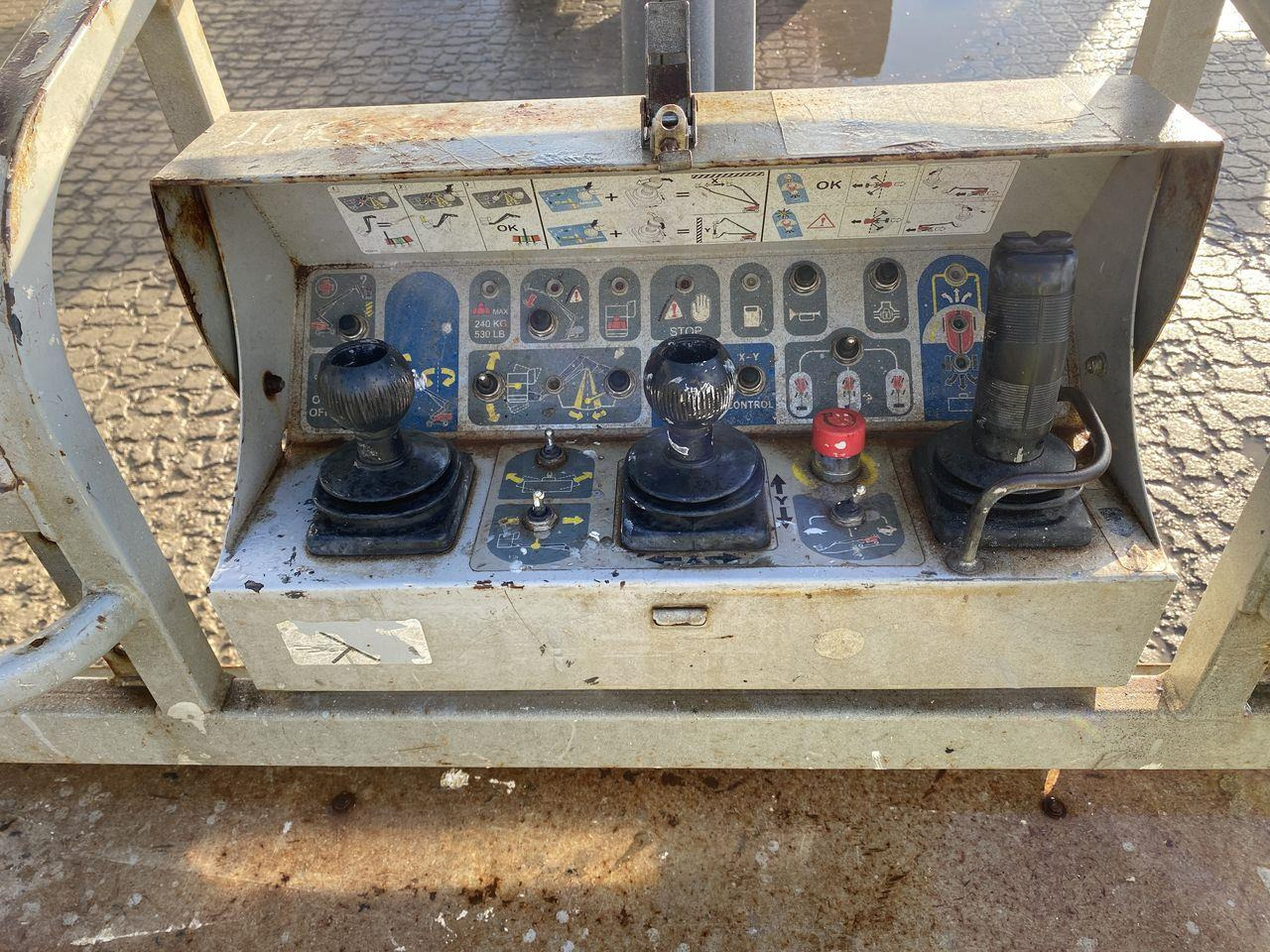 Bomlift Manitou 280TJ