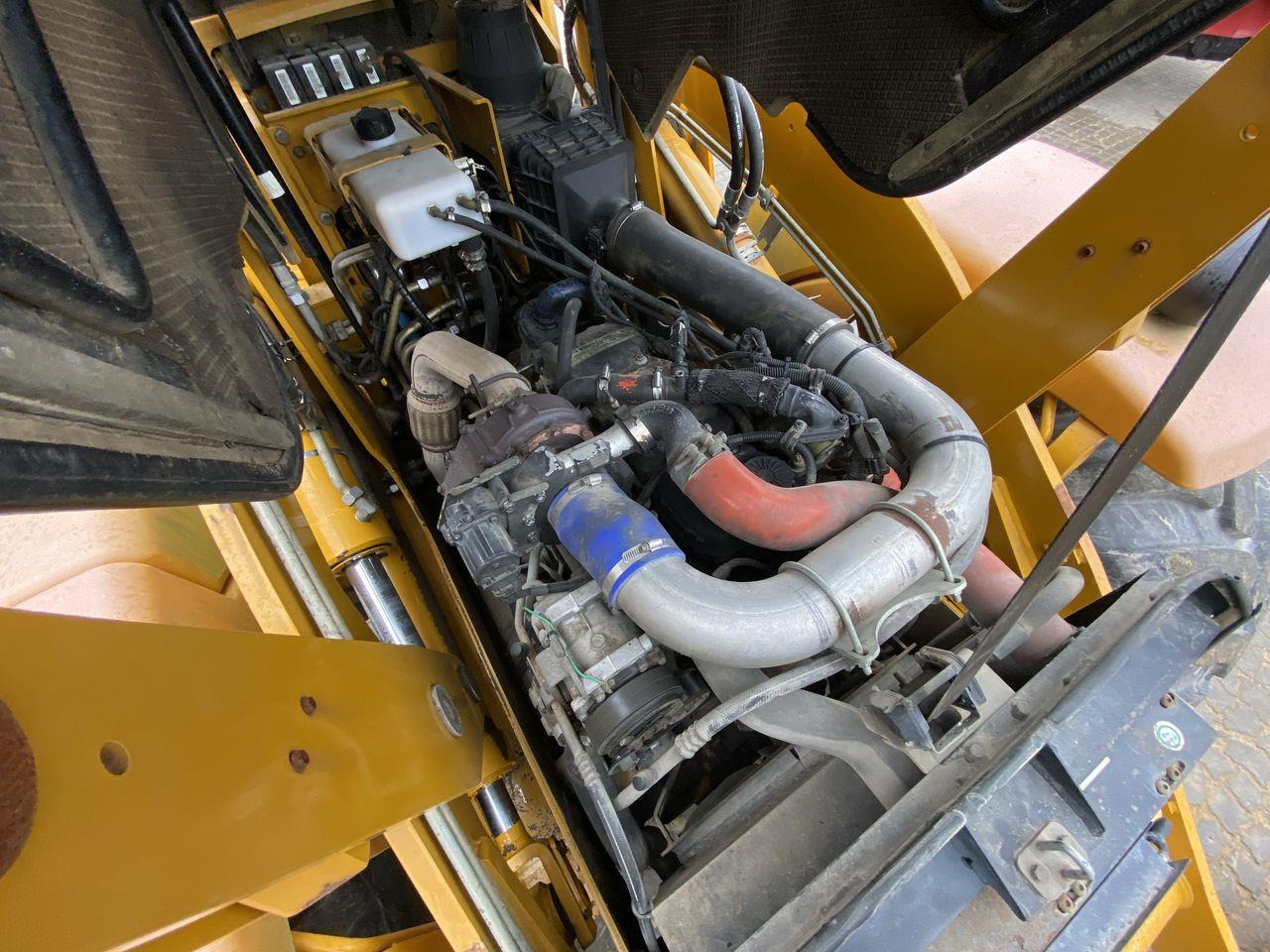 Gravelæssemaskine Hydrema 906E