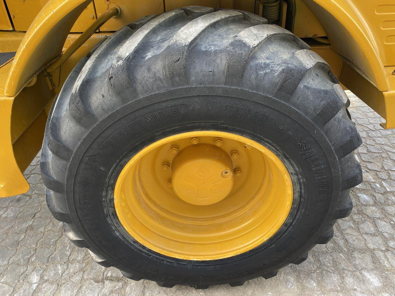 Knækstyret dumper Hydrema 912DS