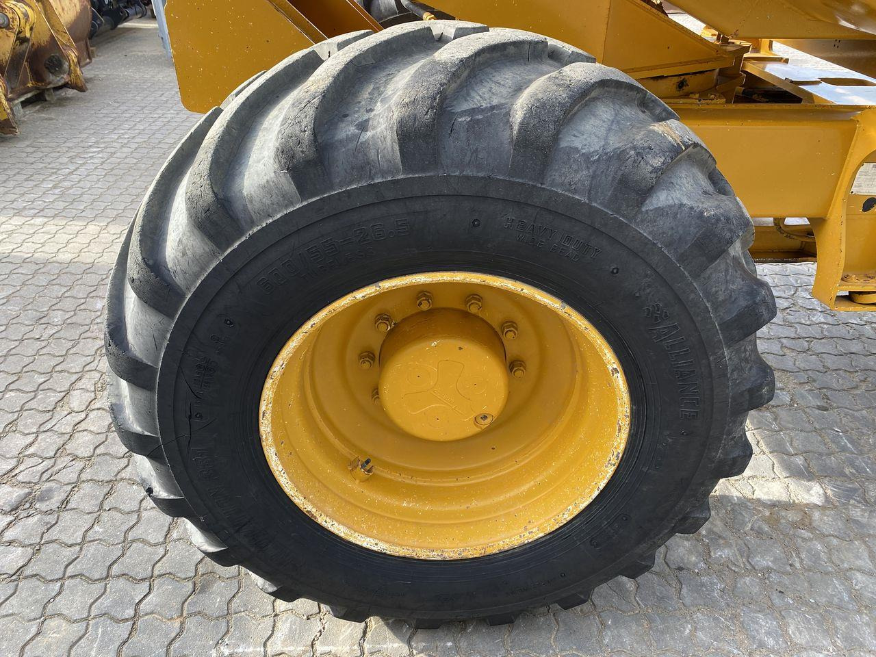 Knækstyret dumper Hydrema 912DS