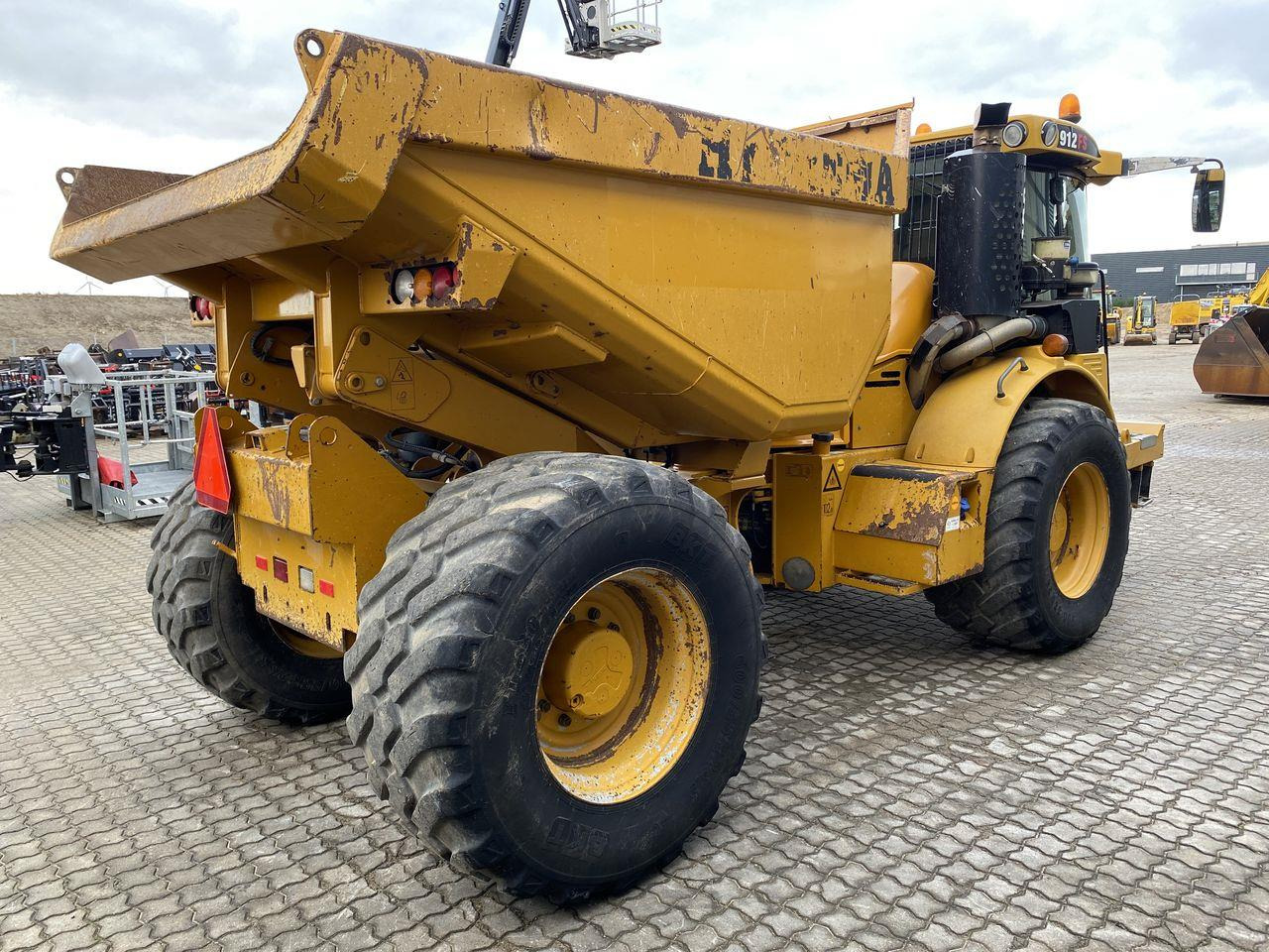 Knækstyret dumper Hydrema 912FS