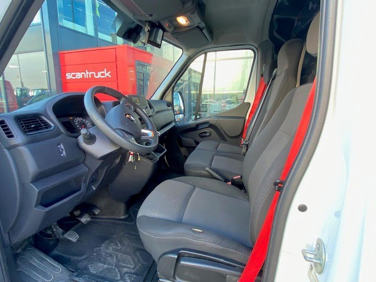 Lastbil med mandskabslift Versalift VTE 34-125