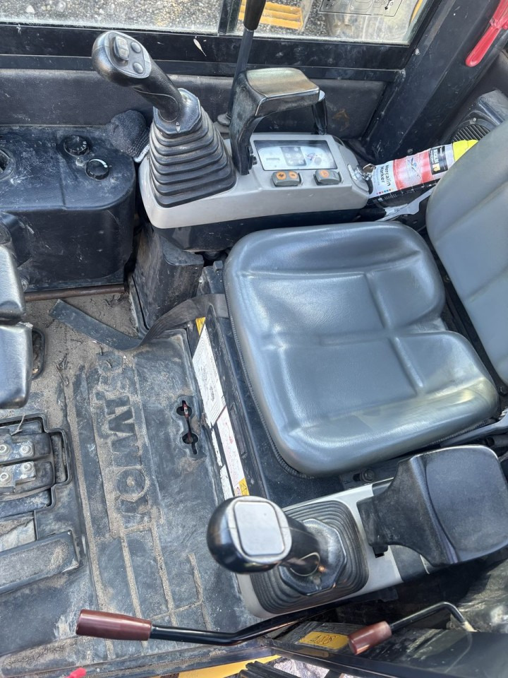 Minigravemaskine Komatsu PC16R-3HS PROP