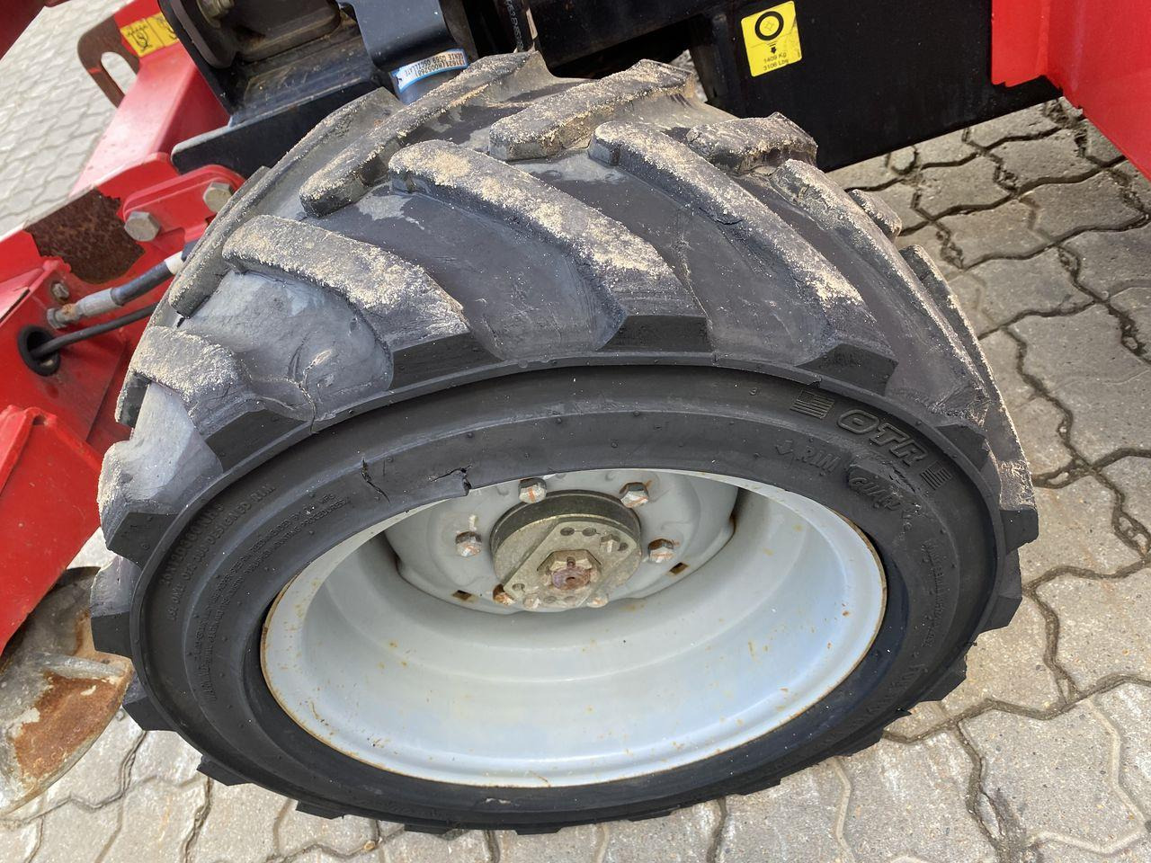 Sakselift Manitou 120SC