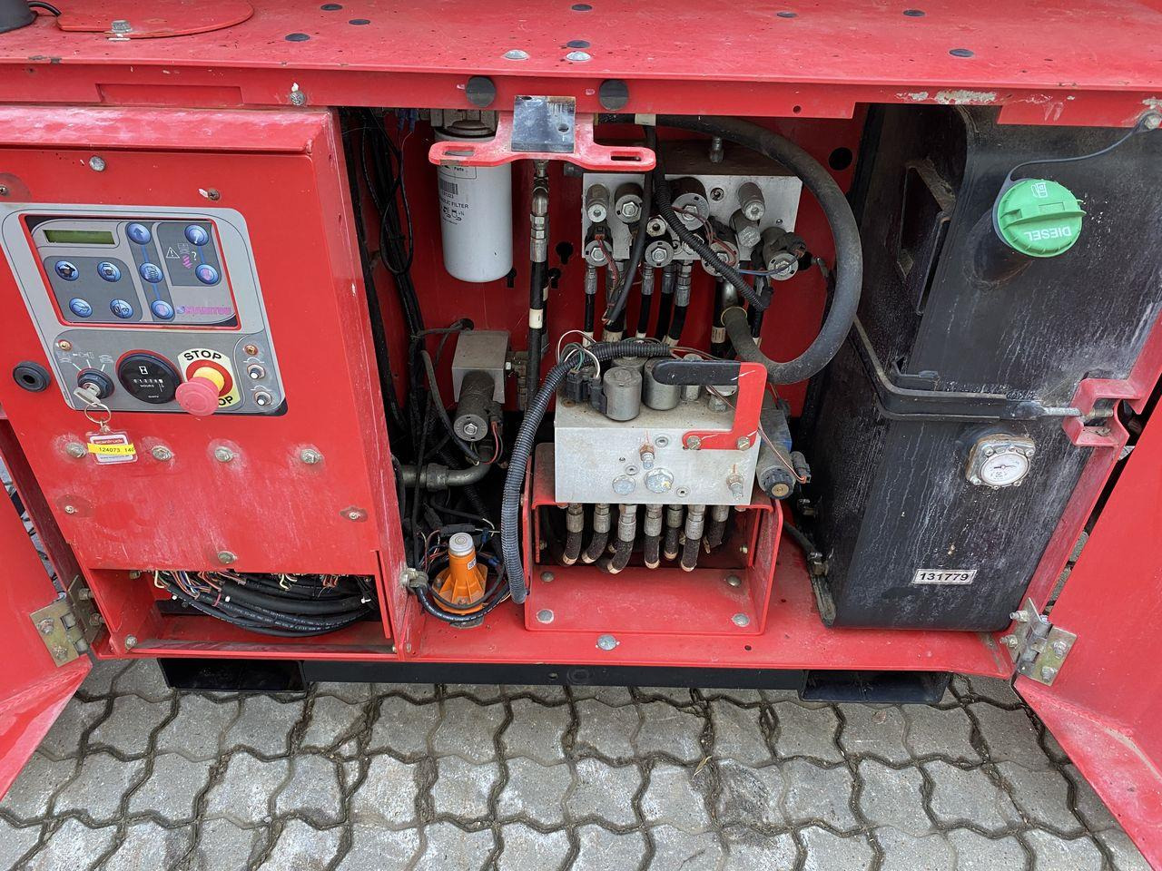 Sakselift Manitou 140SC