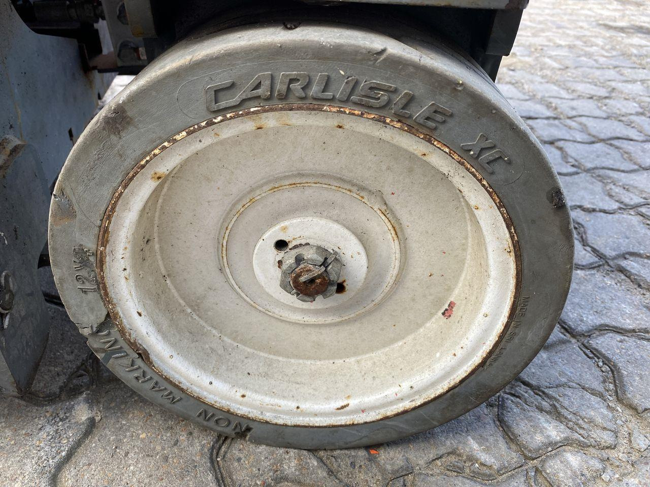 Sakselift Skyjack SJ3219