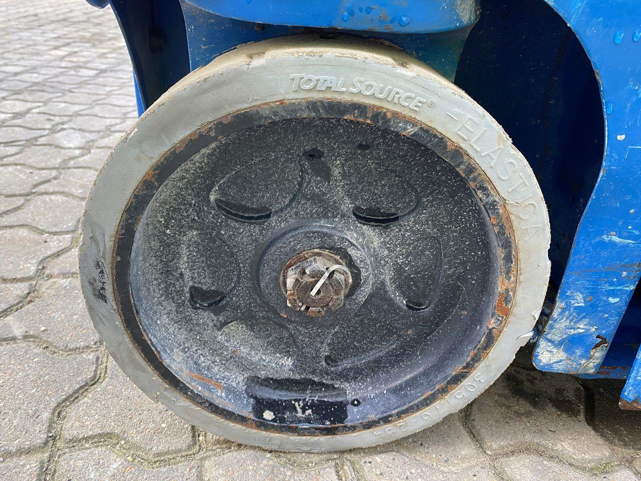 Søjlelift Snorkel TM12