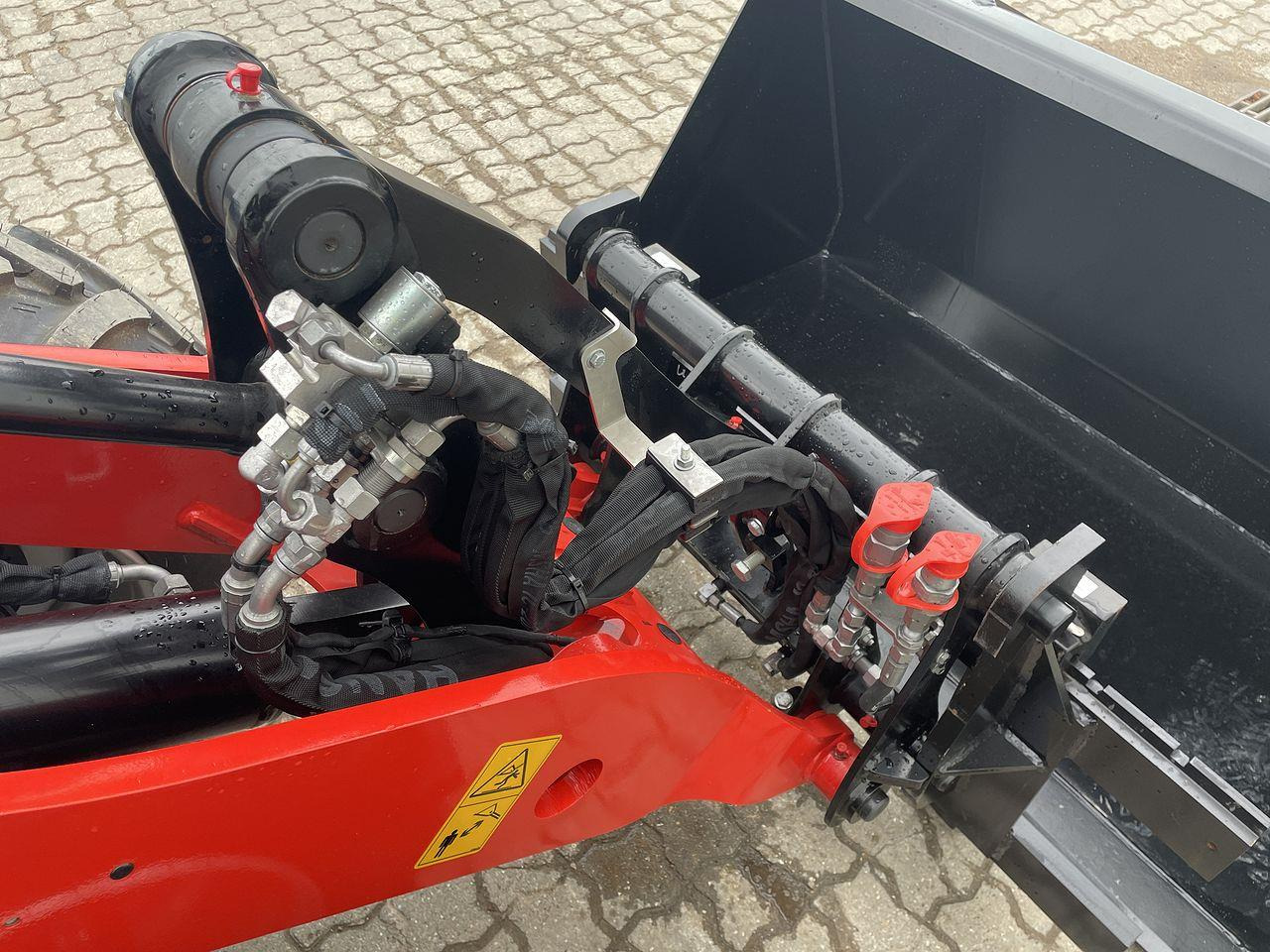 Minilæsser Manitou MLA 5-50H CAB ST5