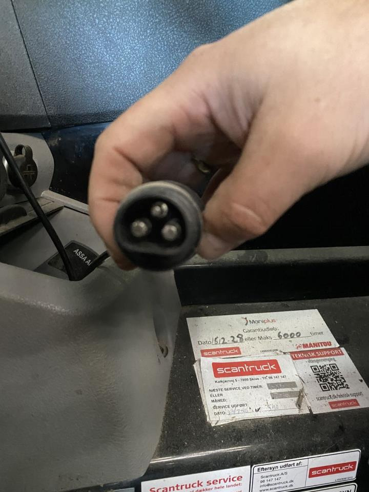 Teleskop truck Manitou MLT1041-145PS+ L ELITE ST5