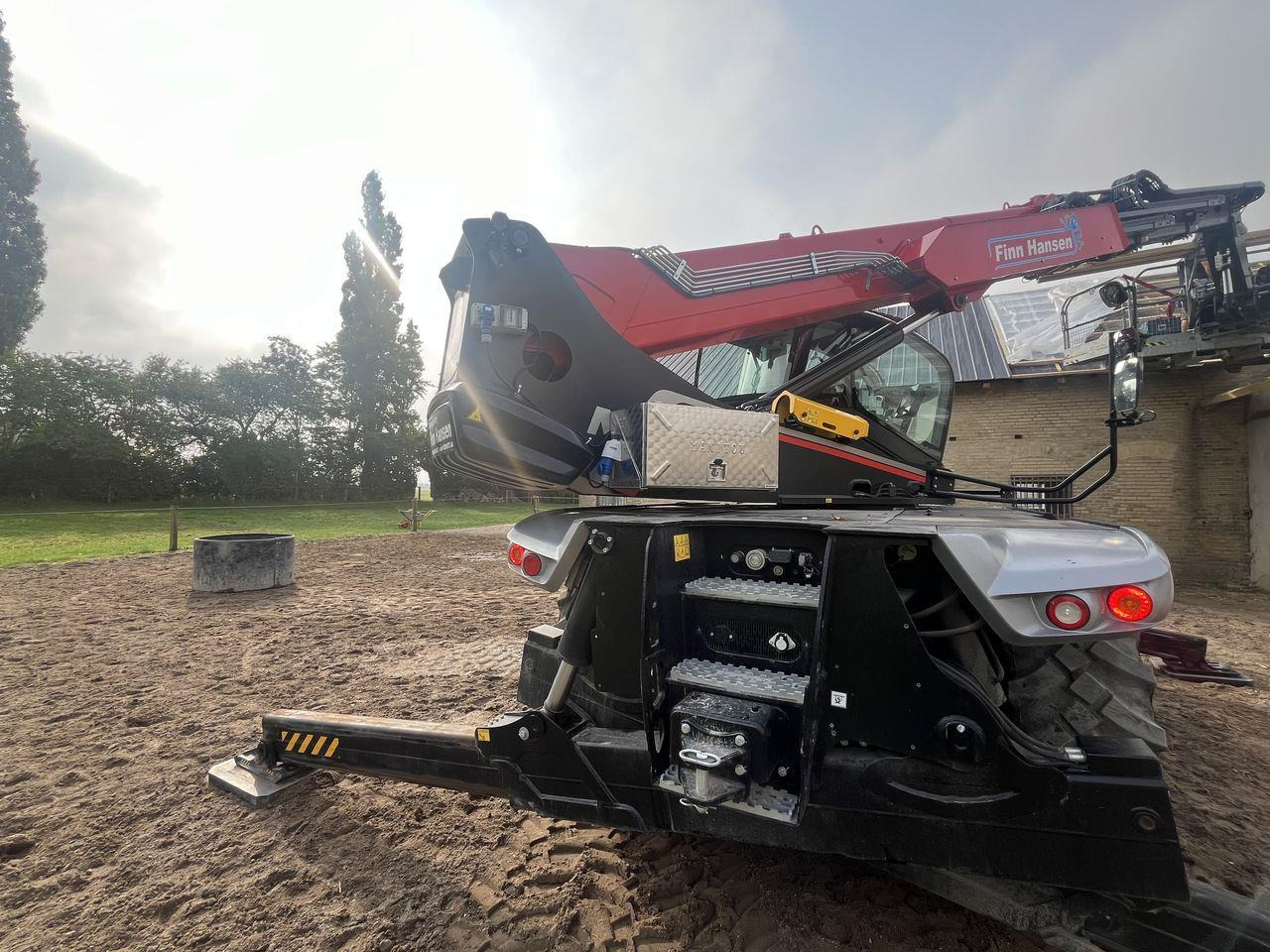 Teleskop truck Manitou MRT2260 VISION+ ST5