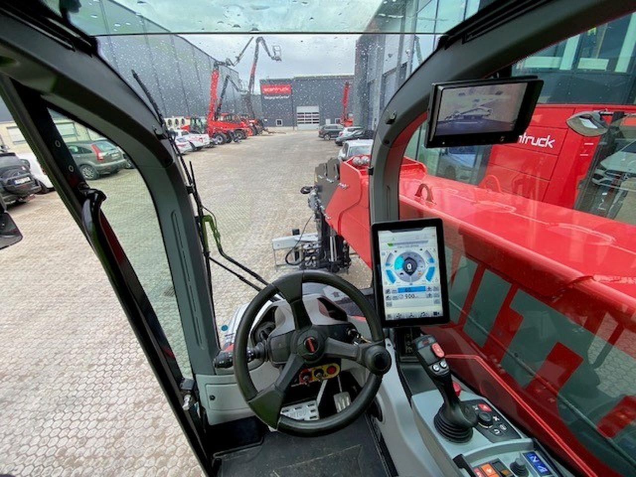 Teleskop truck Manitou MRT2570 VISION+ ST5
