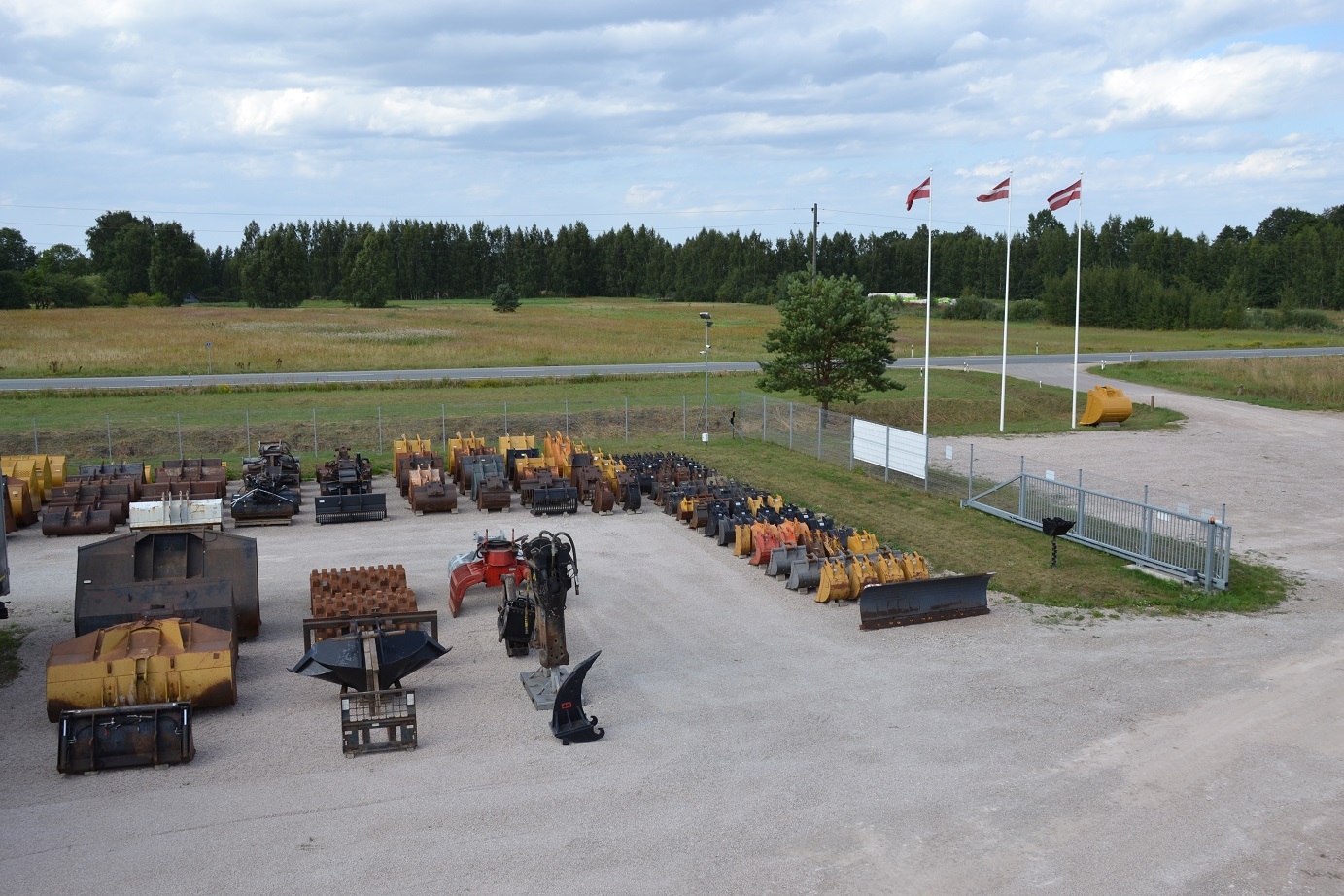 Trimen Tractors - Salgsannoncer undefined: billede 3