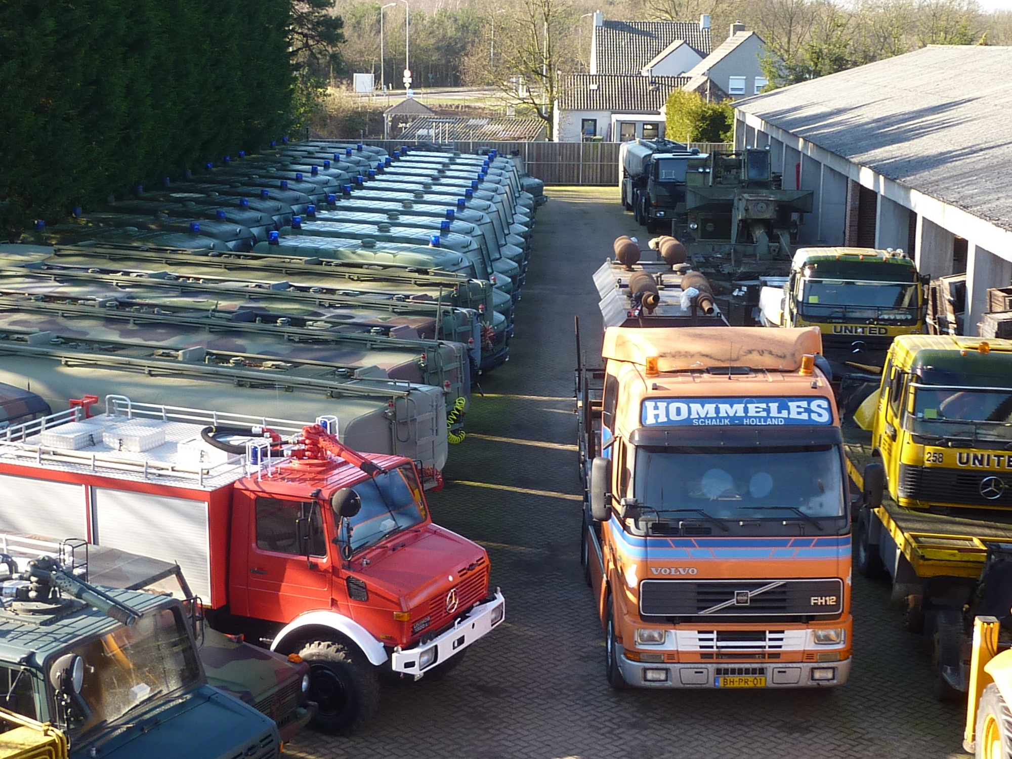 A.M. Hommeles B.V. - Lastbiler UNIMOG - År: 2006 undefined: billede 3