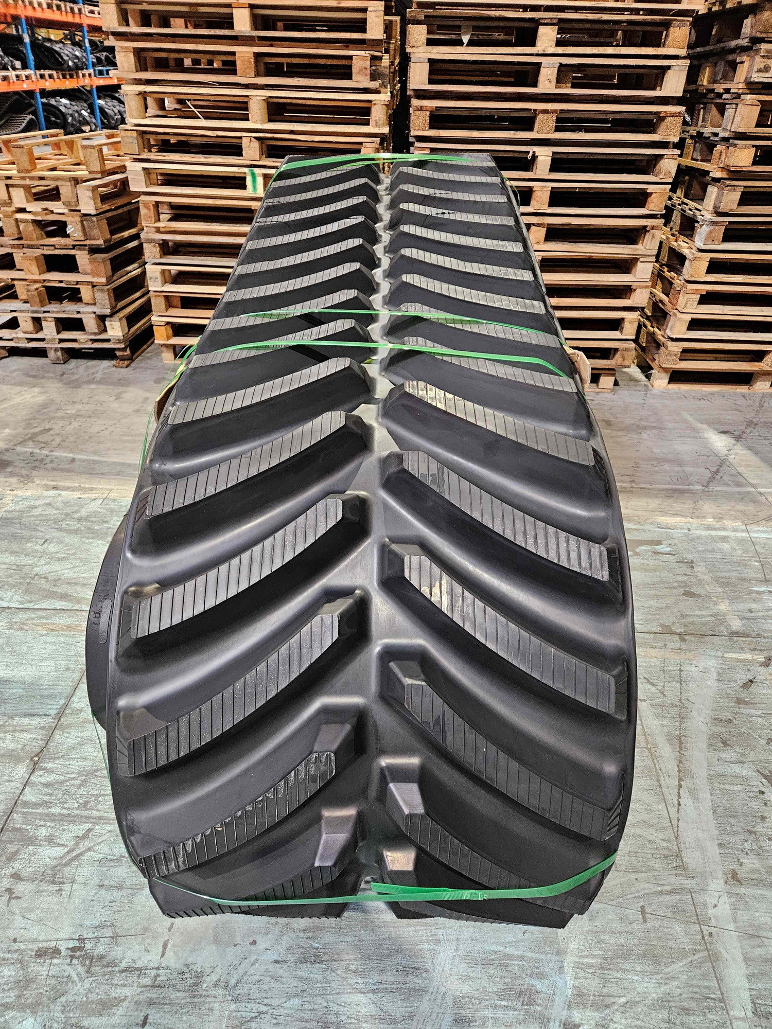 LEACH LEWIS RUBBER TRACKS LIMITED undefined: billede 2