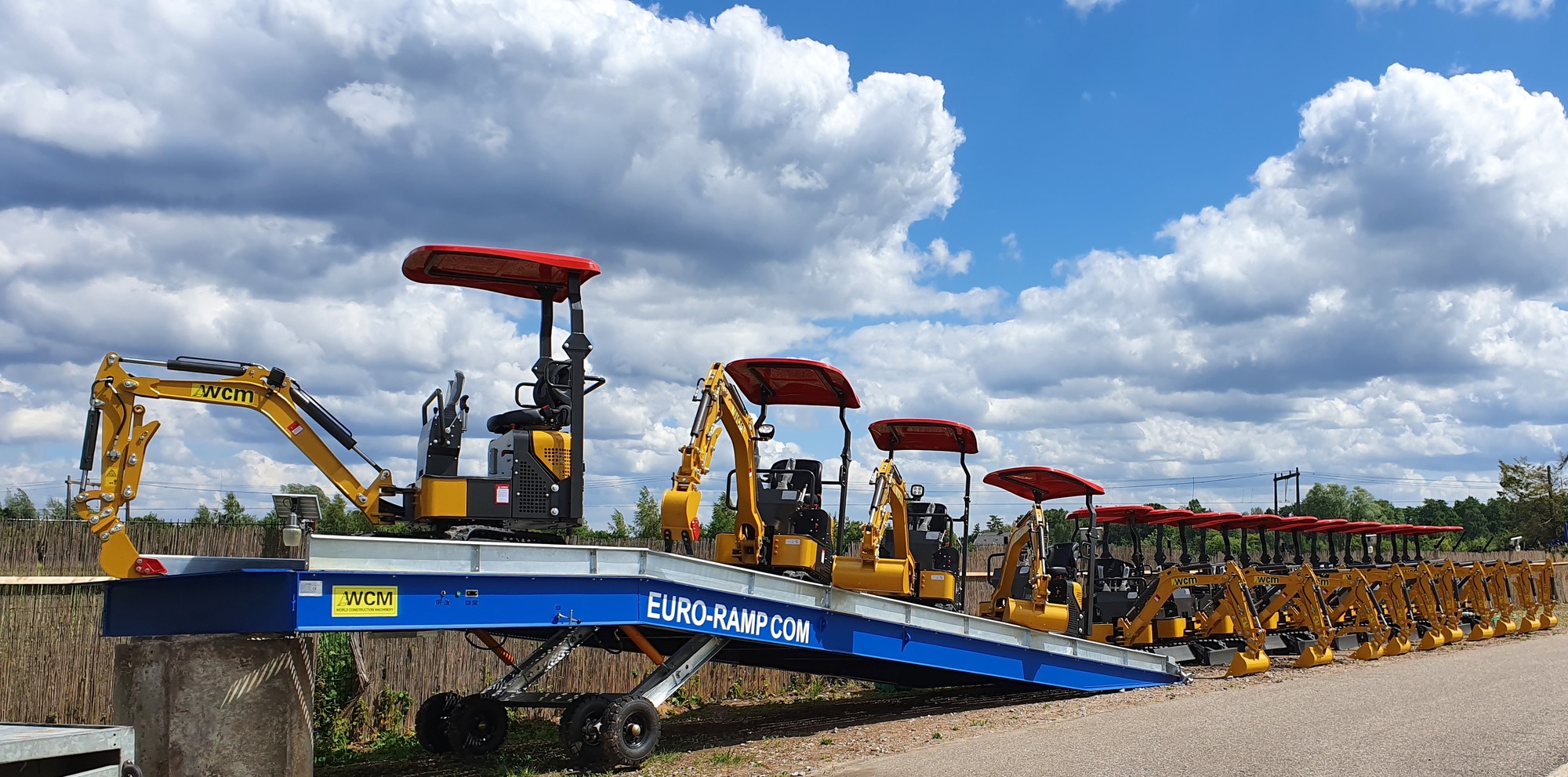 Handelsonderneming pieper - Entreprenørmaskiner - diesel undefined: billede 1