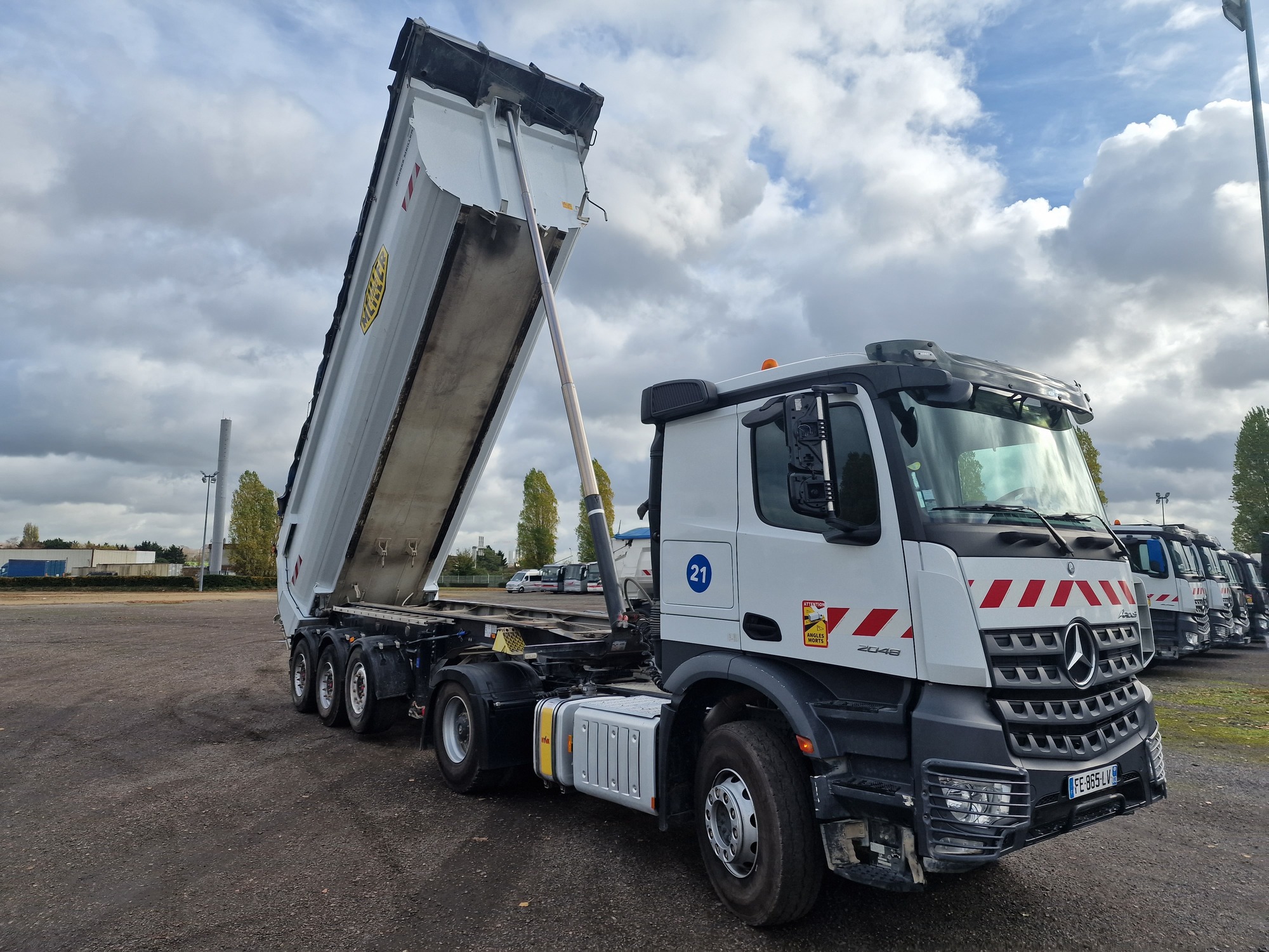 NV TRADING - Utility/ Specielle maskiner undefined: billede 3