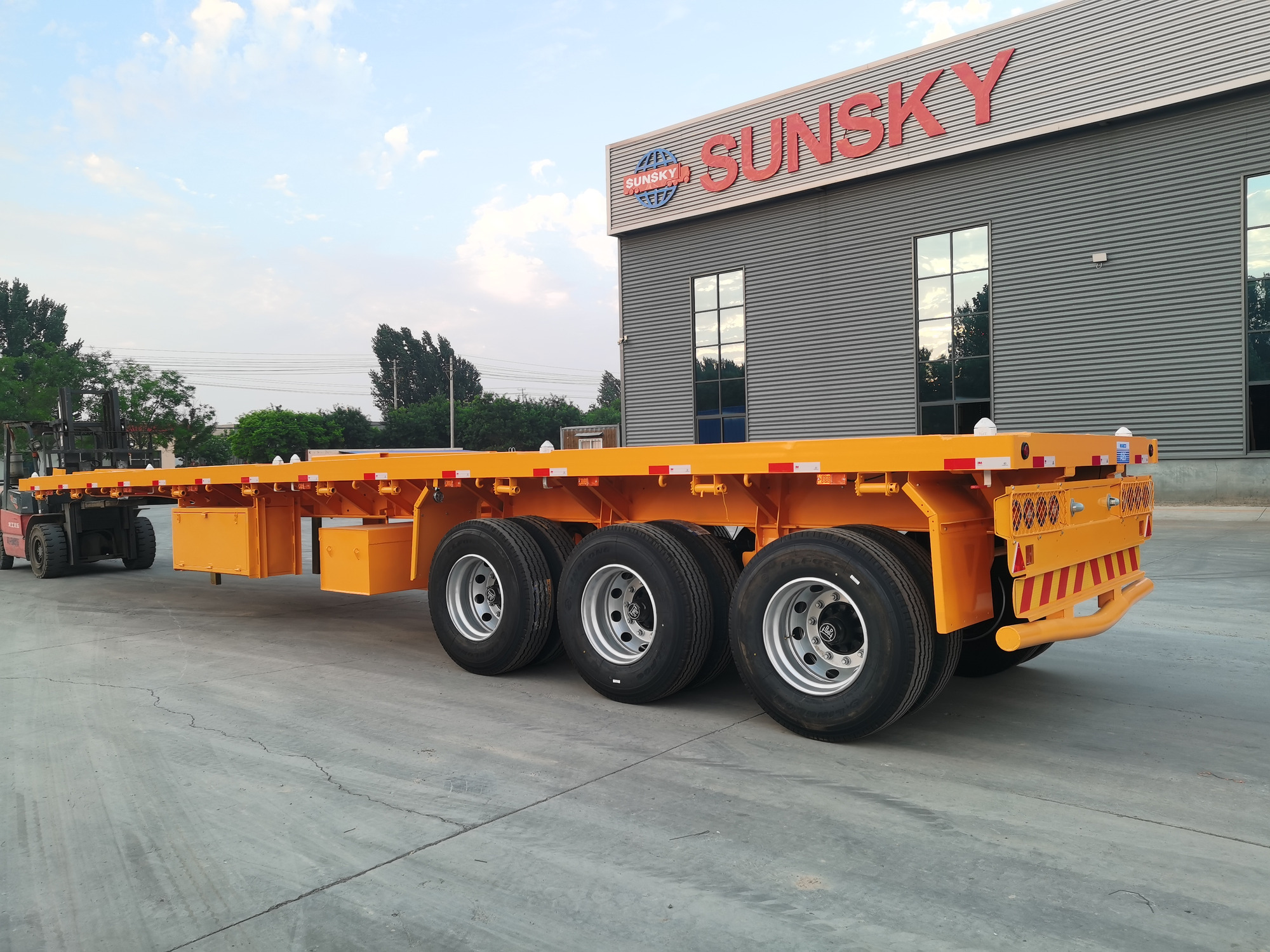 Xiamen Sunsky Vehicle Co.,Ltd - Lastbiler SINOTRUK HOWO - gearkasse: manuel undefined: billede 4