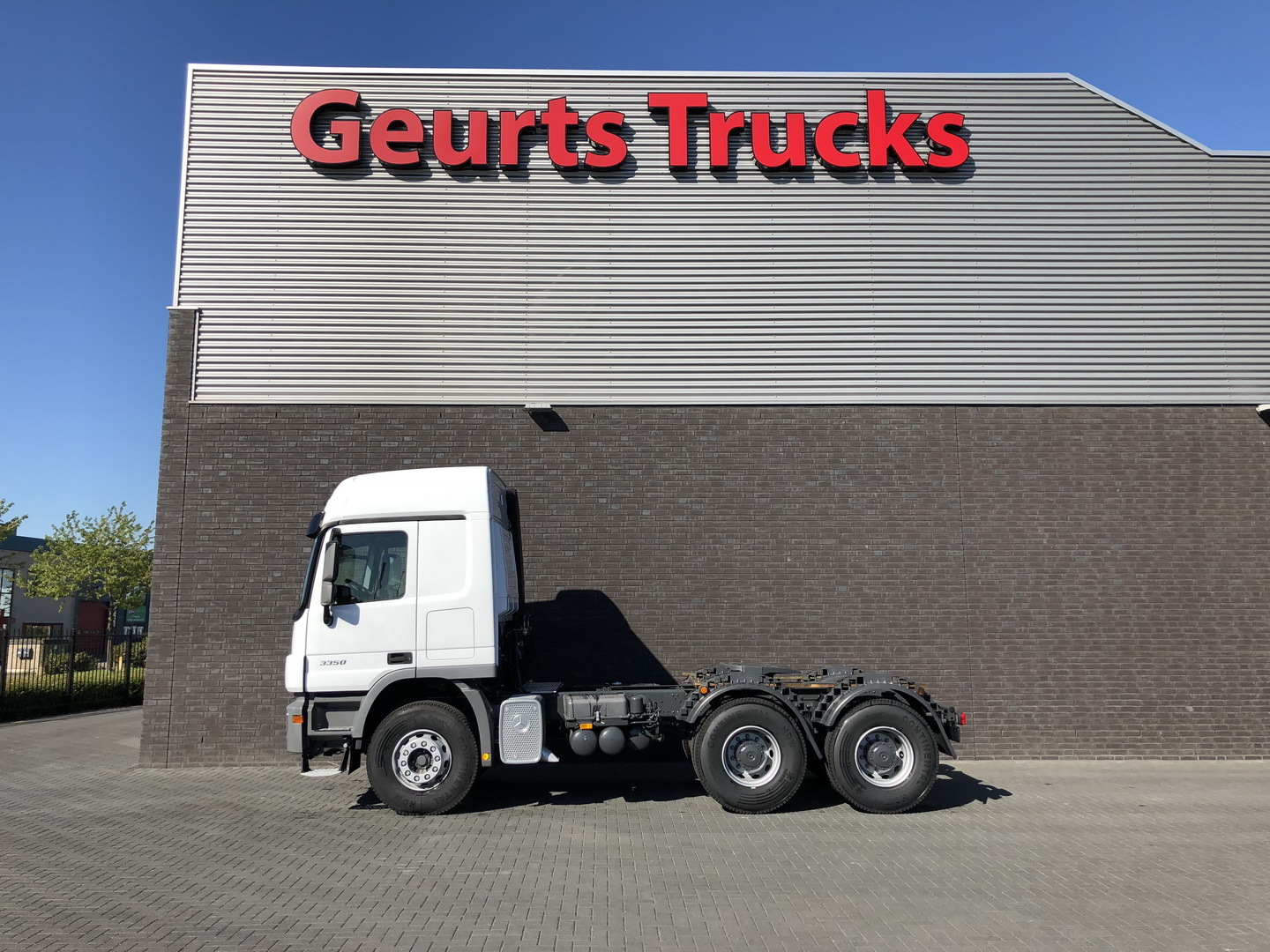 Geurts Trucks B.V. - Trækkere MERCEDES-BENZ - 8x6, luft konditioner undefined: billede 34