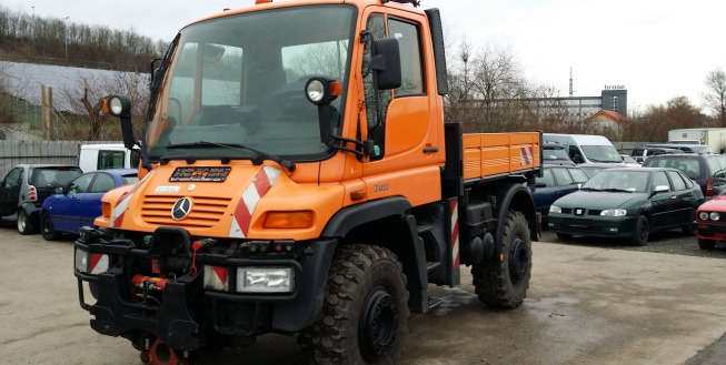 1&1 - Automobile - Lastbiler - År: 2004, gearkasse: automatisk, tipvogn med tresideaflæsning undefined: billede 1