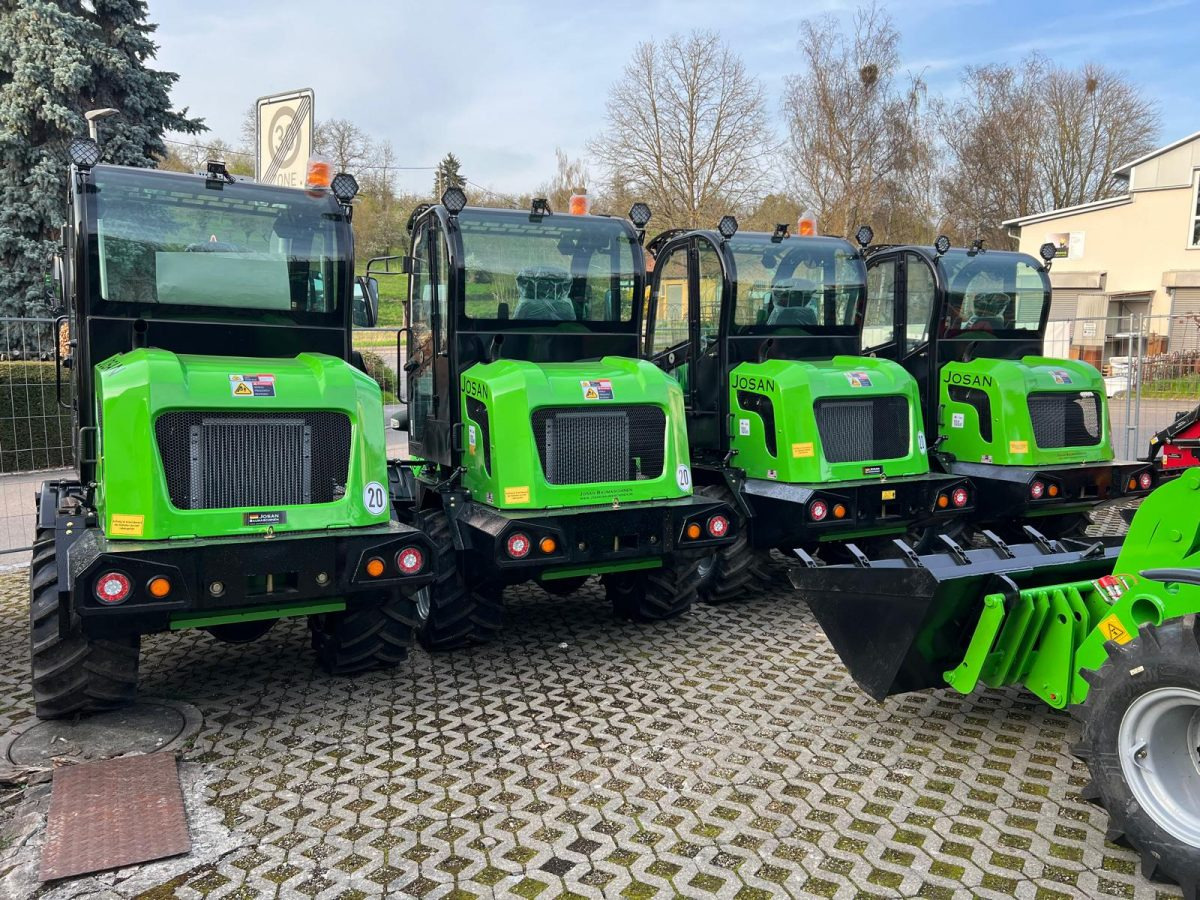 Josan Baumaschinen e.K. Sandra Stapf - Salgsannoncer undefined: billede 5