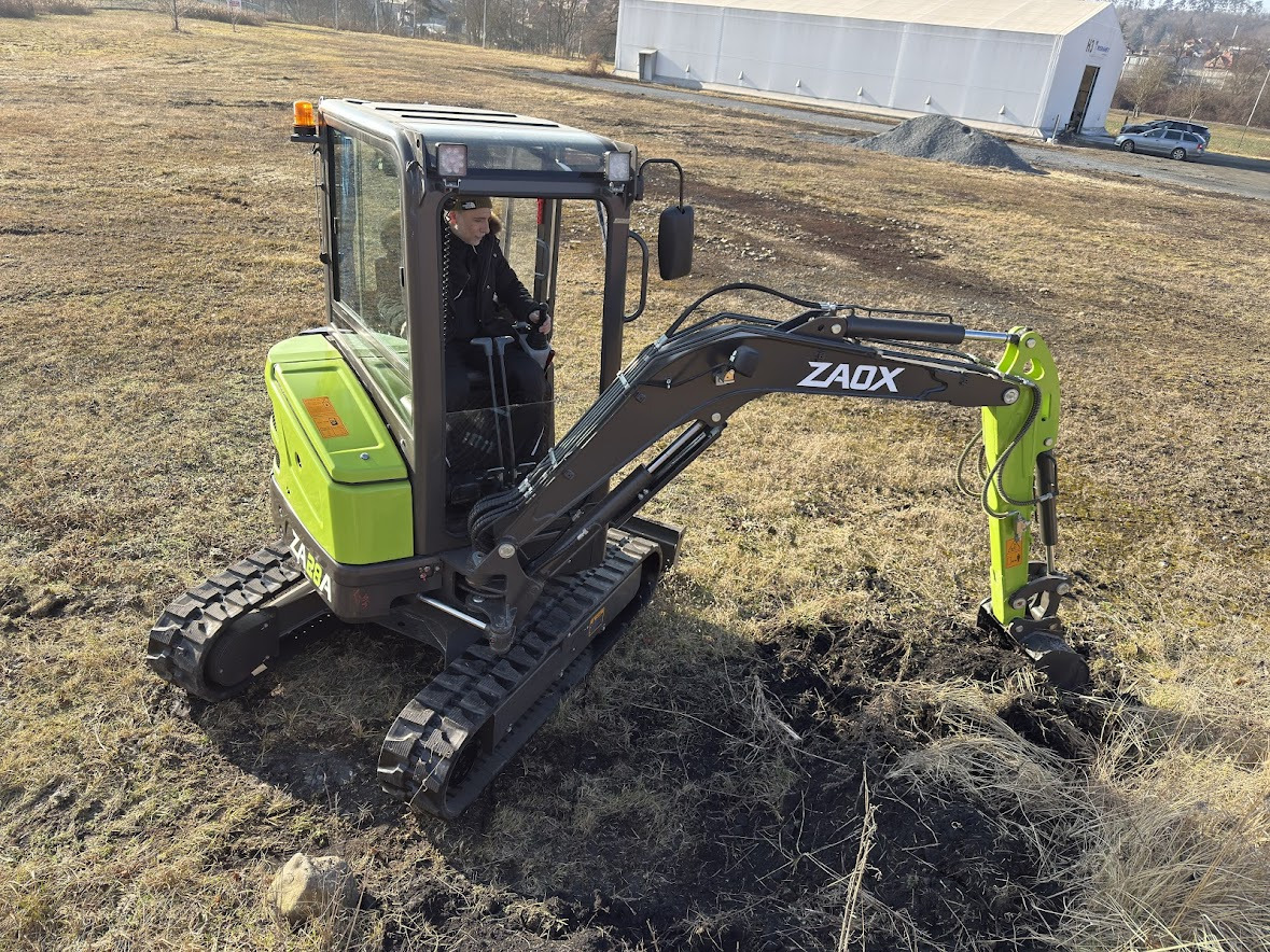 ZAOX CONSTRUCTION MACHINERY A.S. undefined: billede 4