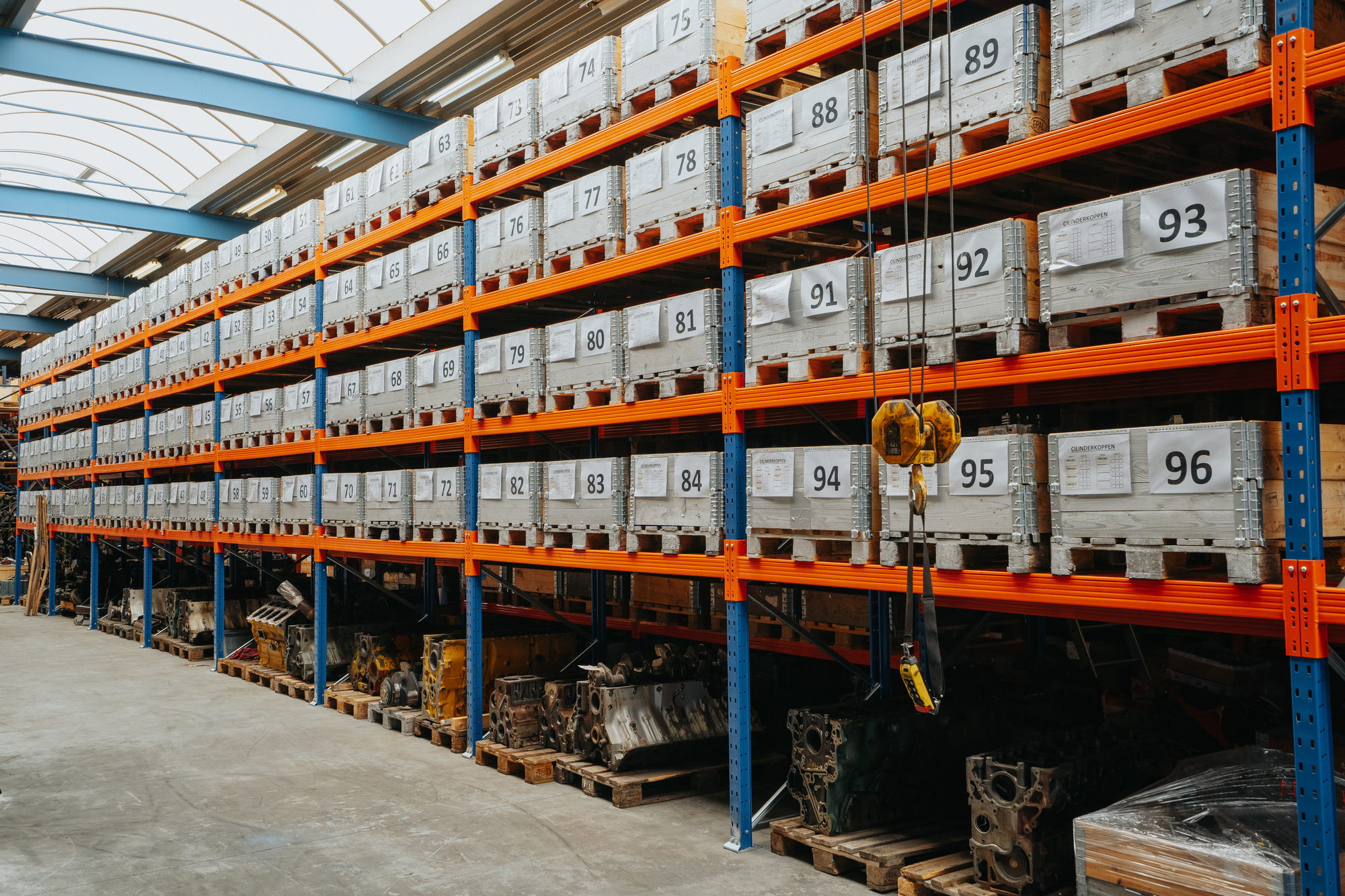 HAMOFA BVBA - Entreprenørmaskiner PERKINS - År: 1992 undefined: billede 1