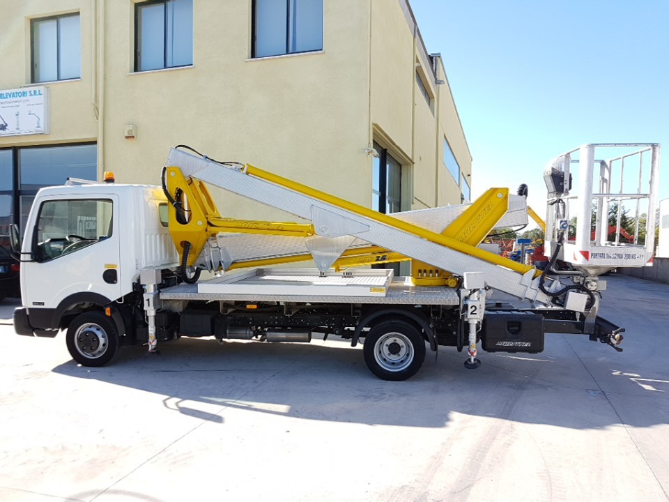 Centro Elevatori SRL - Salgsannoncer undefined: billede 5