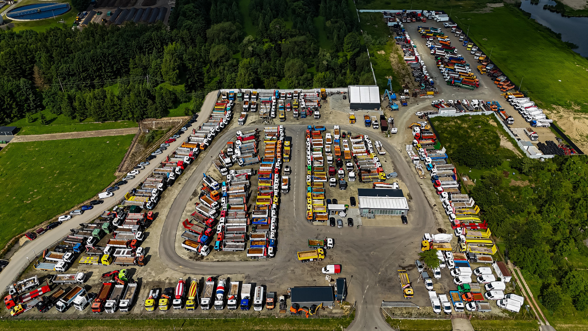 LSI TRUCK SEBASTIAN LUPA - Entreprenørmaskiner MERCEDES-BENZ Actros undefined: billede 1