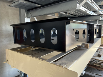 Ny Nedbygget platform sættevogn til transportering tungemaskiner Müller Mitteltal Staufach für Alu- Rampen: billede 3