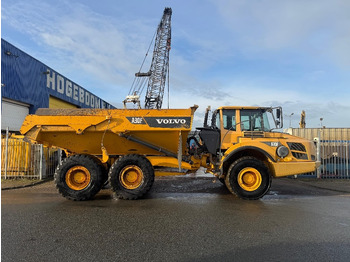 Knækstyret dumper VOLVO A30
