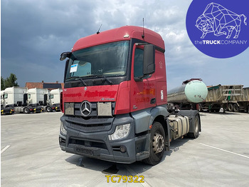 Trækker MERCEDES-BENZ Actros 1842
