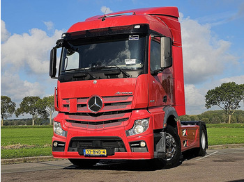 Trækker MERCEDES-BENZ Actros 1840