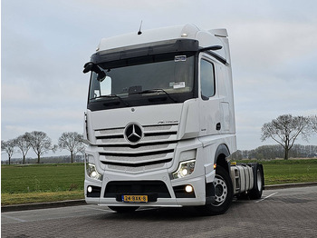 Trækker MERCEDES-BENZ Actros 1845