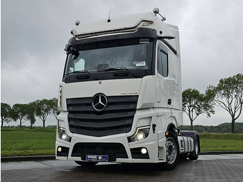 Trækker MERCEDES-BENZ Actros 1845