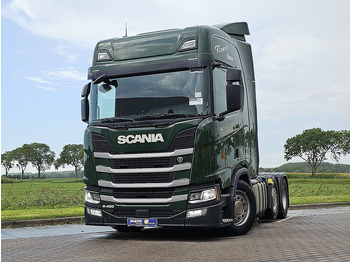 Trækker SCANIA R 450