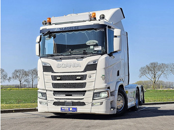 Trækker SCANIA R 450
