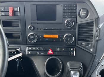 Trækker Mercedes-Benz Actros 1845 Klimaautom. Retarder 2x Nebenantrieb: billede 4 Trækker Mercedes-Benz Actros 1845 Klimaautom. Retarder 2x Nebenantrieb: billede 4