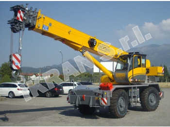 Groft terræn kran LOCATELLI