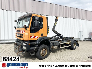 Lastbil kroghejs IVECO Trakker