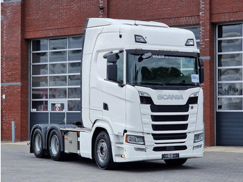 Trækker SCANIA S 540