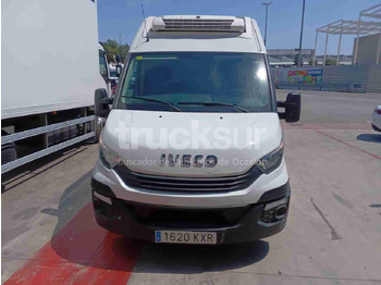 Varebil med kasse IVECO Daily 35s14