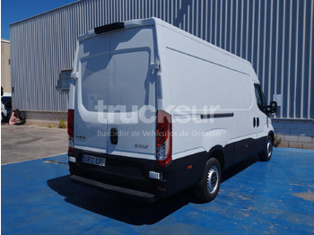 Varebil med kasse IVECO DAILY 35S16 F 12M3: billede 4