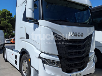 Trækker IVECO S-WAY