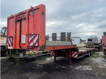 Nedbygget platform sættevogn TRAX