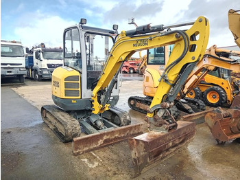 : billede i headeren