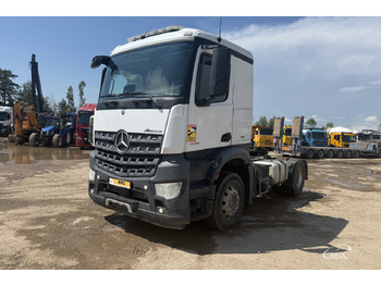 Trækker MERCEDES-BENZ Arocs